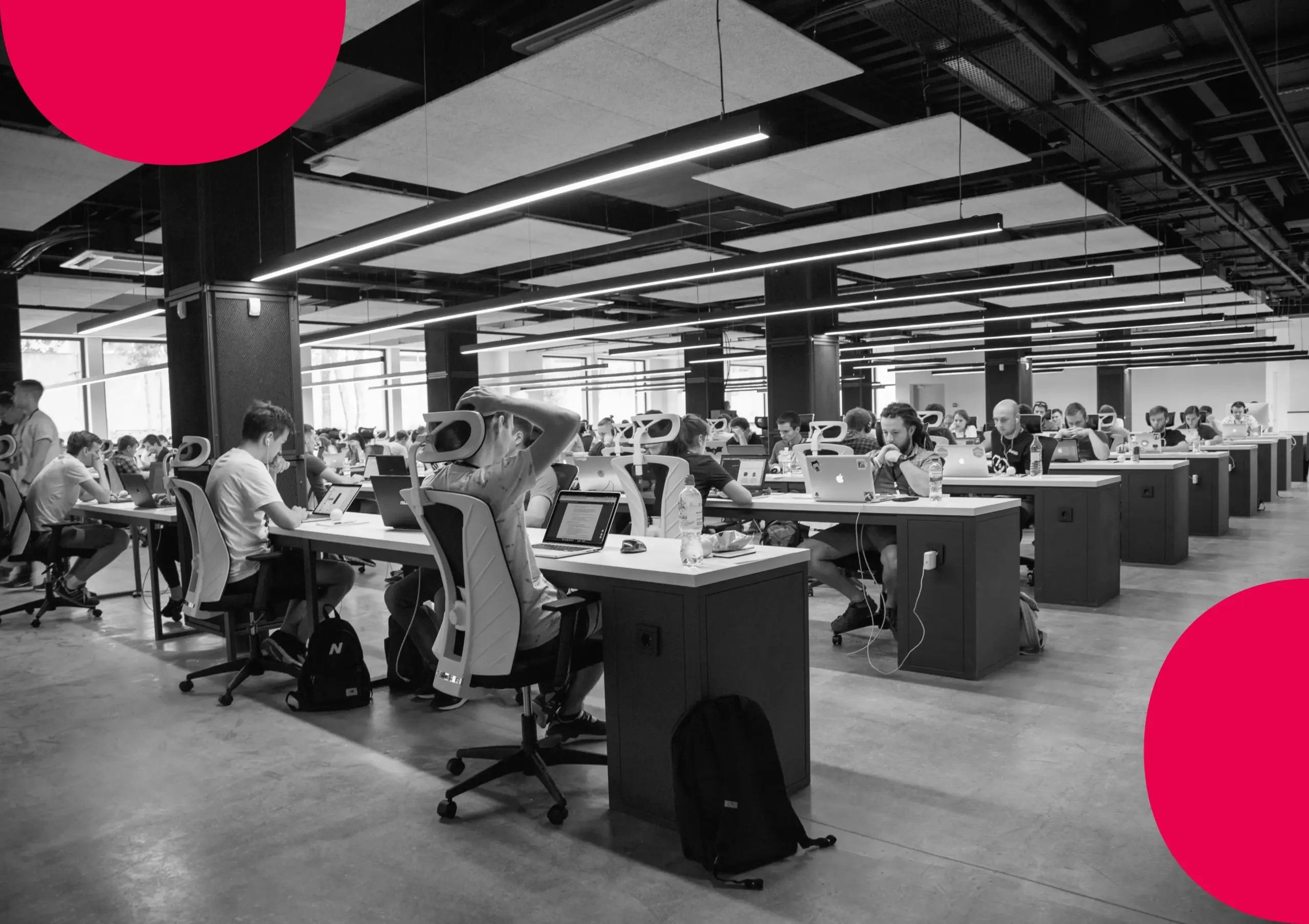 Yoocollab – Expert Outstaffing and Outsourcing Teams for Scalable Tech Solutions